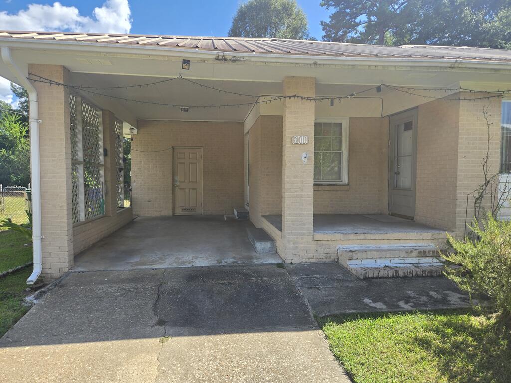 3010 GRENADA DRIVE