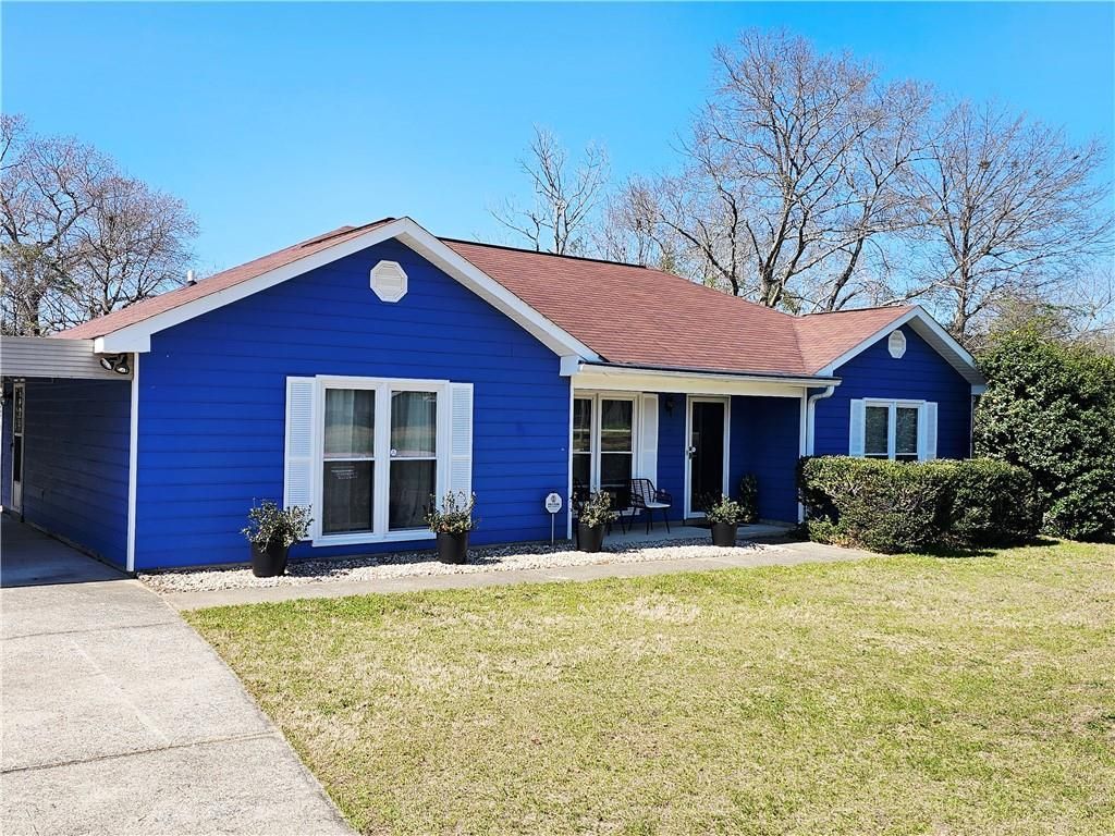 Photo of 602 Lee Road 0213, PHENIX CITY, AL 36870 (MLS # 231558)