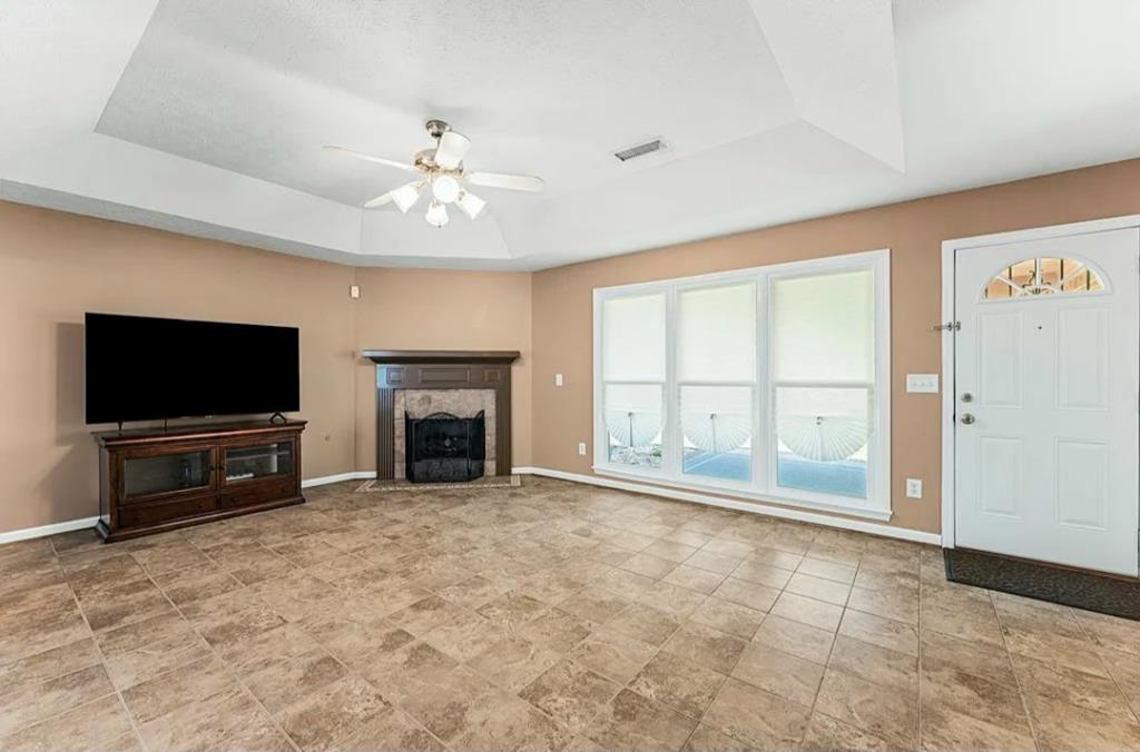 7172 VILLAGE LOOP