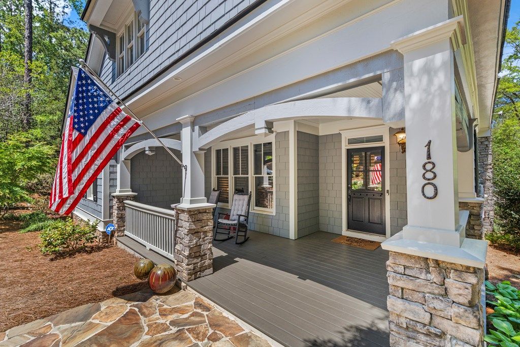 Photo of 180 Redbud Trail, PINE MOUNTAIN, GA 31822 (MLS # 231169)