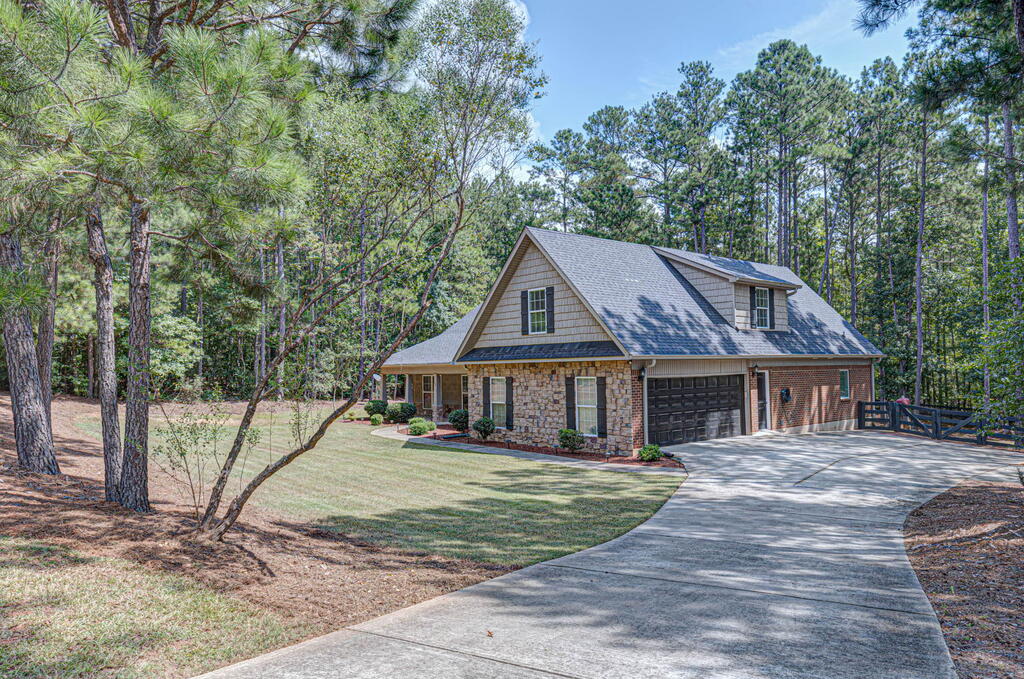 44 VIBURNUM WAY