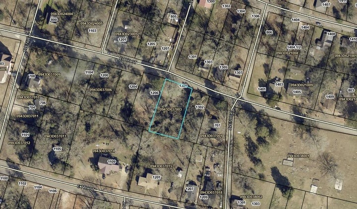 Photo 1 of 2 — 1300 E 8TH STREET, WEST POINT, GA 31833