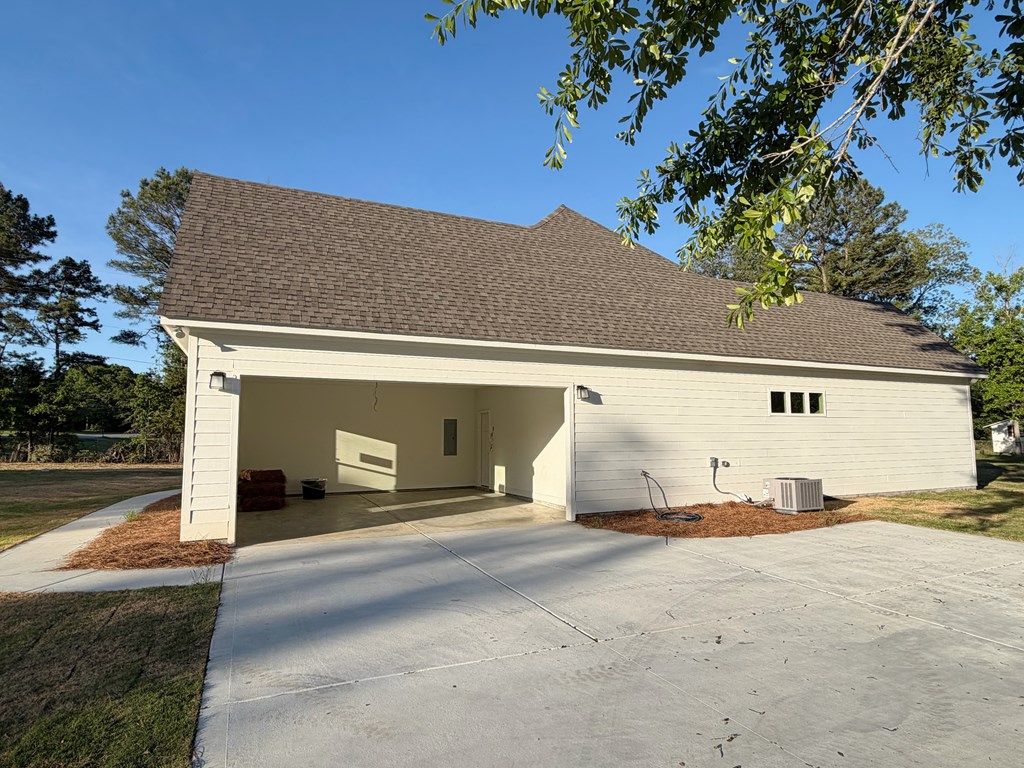 Photo of 13 Stillwaters Lane, HAMILTON, GA 31811 (MLS # 231809)