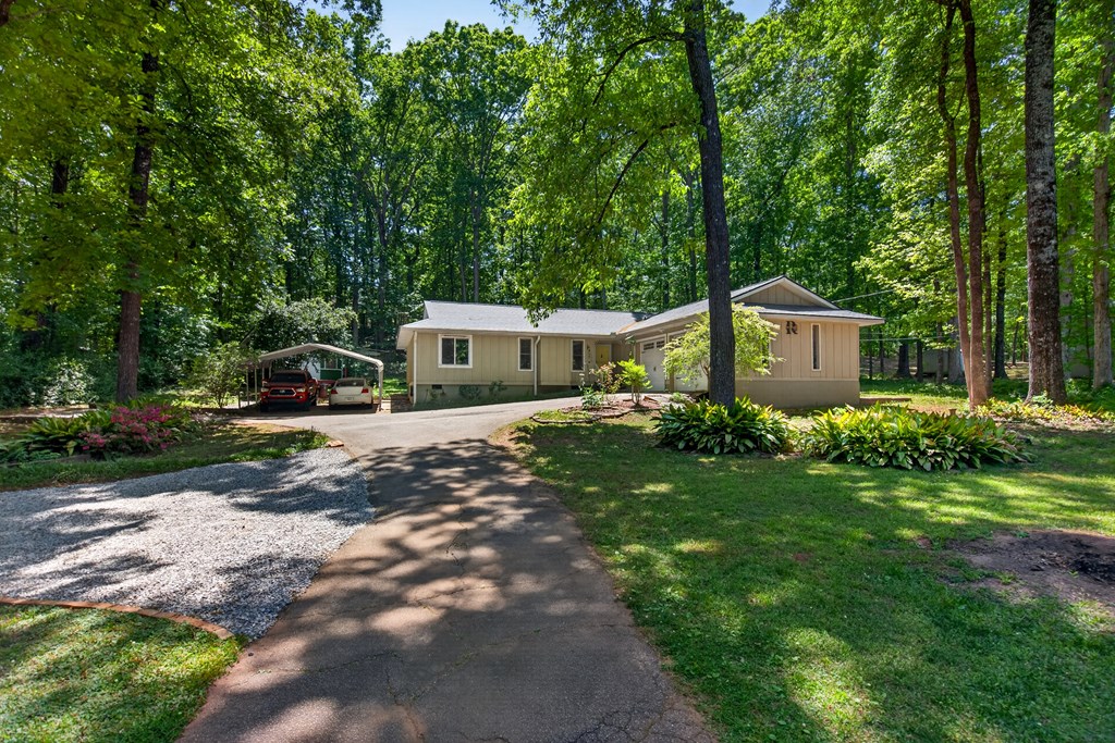 300 CUMBERLAND DRIVE - LAGRANGE