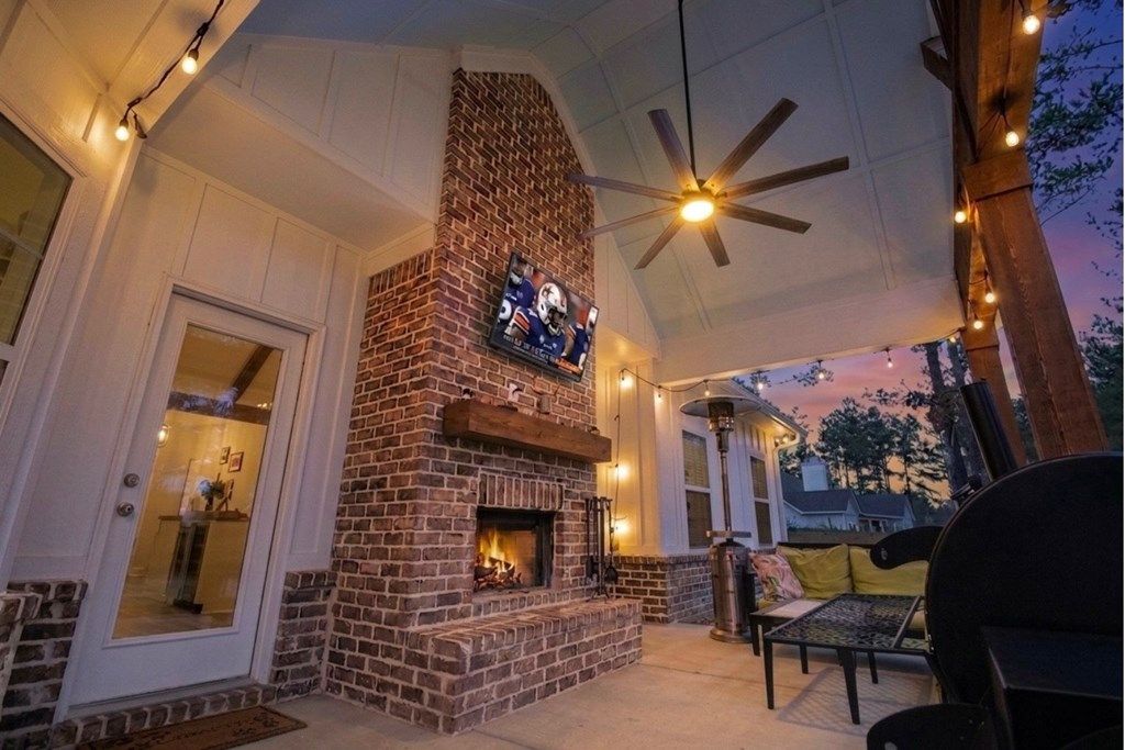 Photo of 1224 Lee Road 0260, OPELIKA, AL 36804 (MLS # 231782)