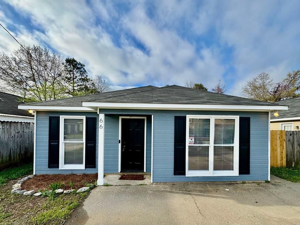 Photo of 66 Ryan Loop, PHENIX CITY, AL 36869 (MLS # 230829)