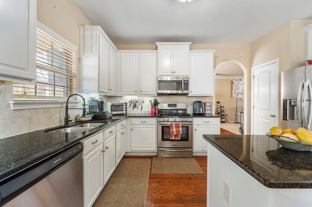 Photo of 7033 Bridgemill Way, COLUMBUS, GA 31904 (MLS # 230985)