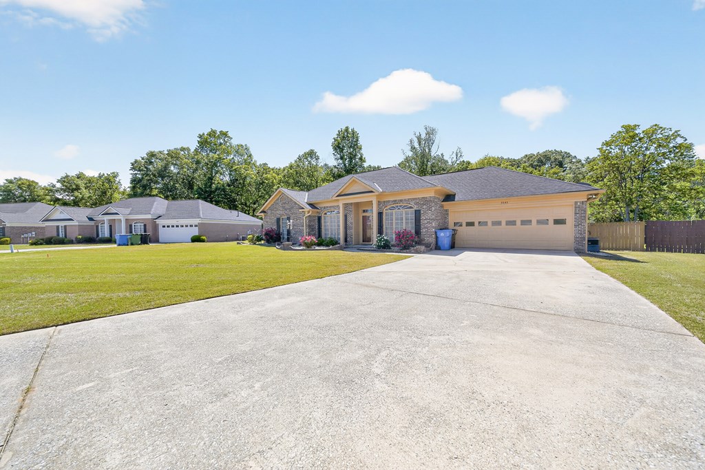 5545 CHATHAM WOODS DRIVE