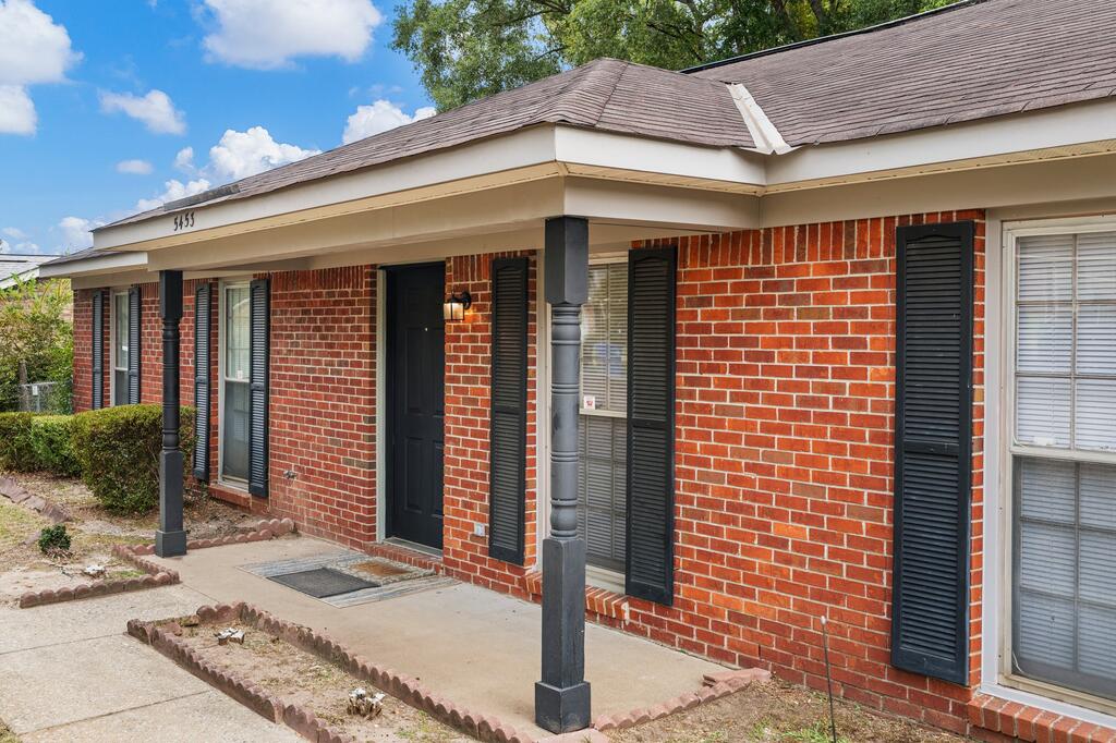 5453 CRANSTON DRIVE