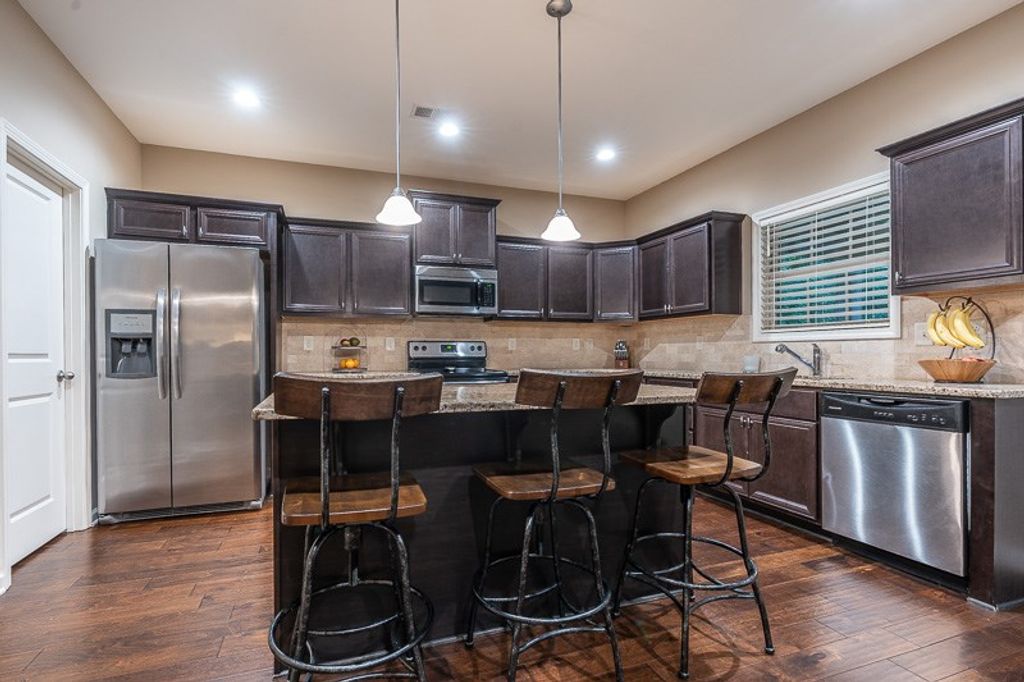 Photo of 301 Ross Road, WAVERLY HALL, GA 31831 (MLS # 231838)