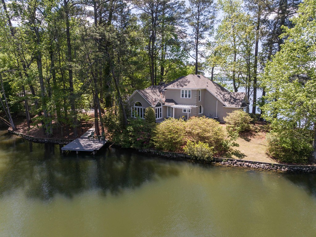 654 SUNSET DRIVE WEST