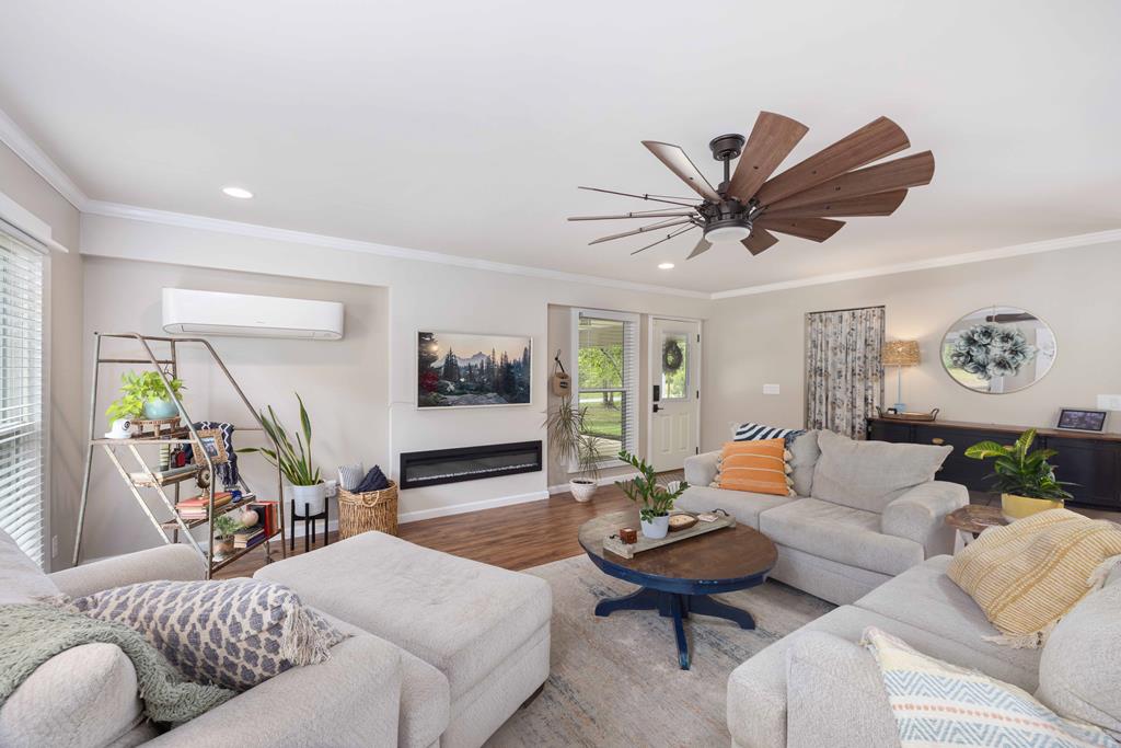 520 TERRY LANE