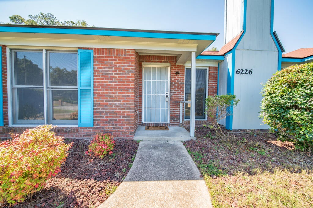 6226 GEORGETOWN DRIVE