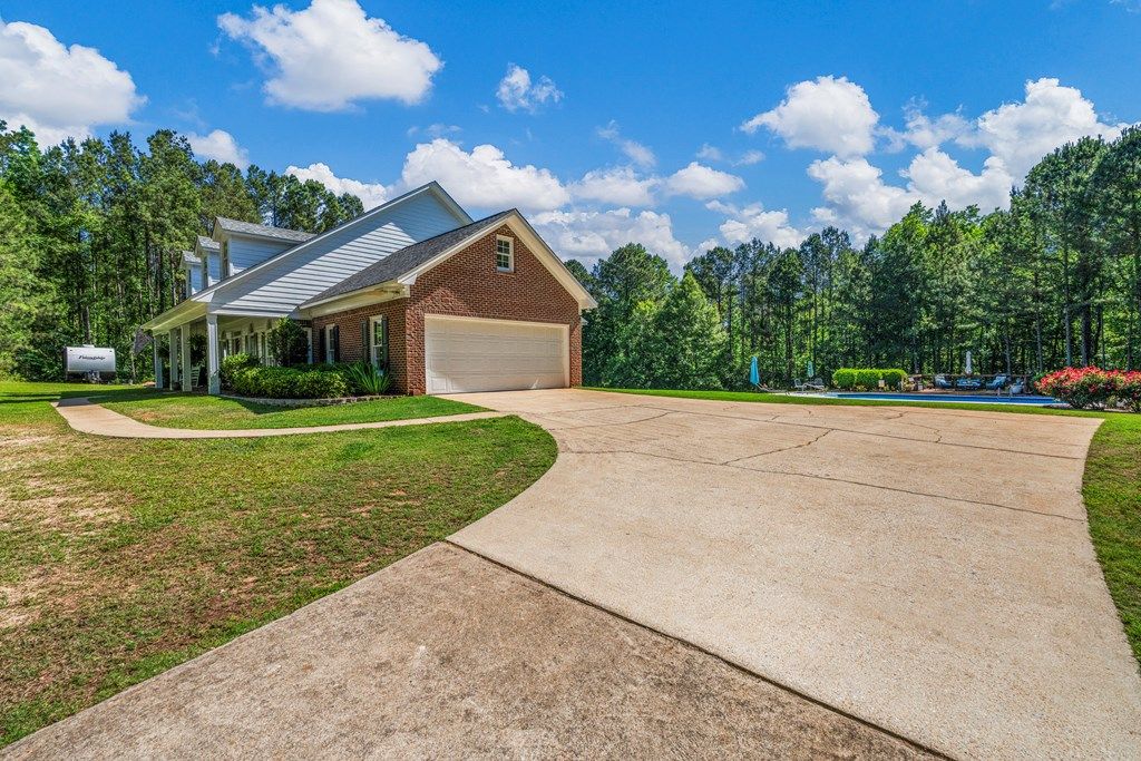 Photo of 2439 Barnes Mill Road, HAMILTON, GA 31811 (MLS # 231898)