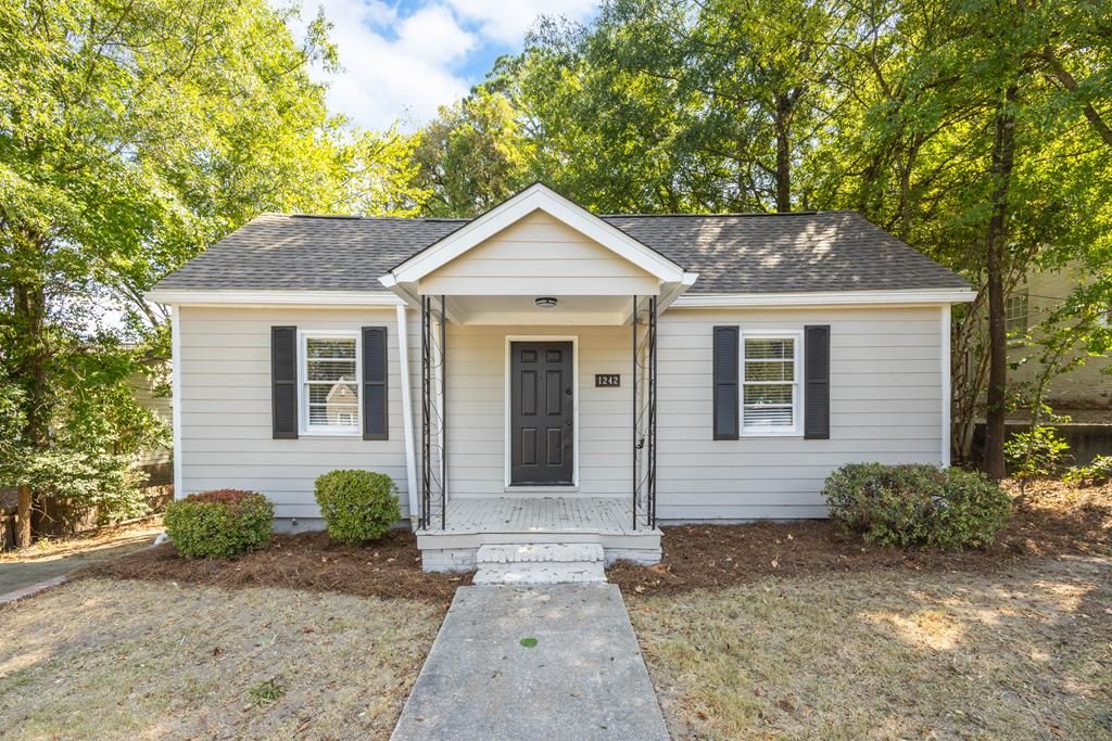 Photo of 1242 18th Avenue, COLUMBUS, GA 31906 (MLS # 230671)