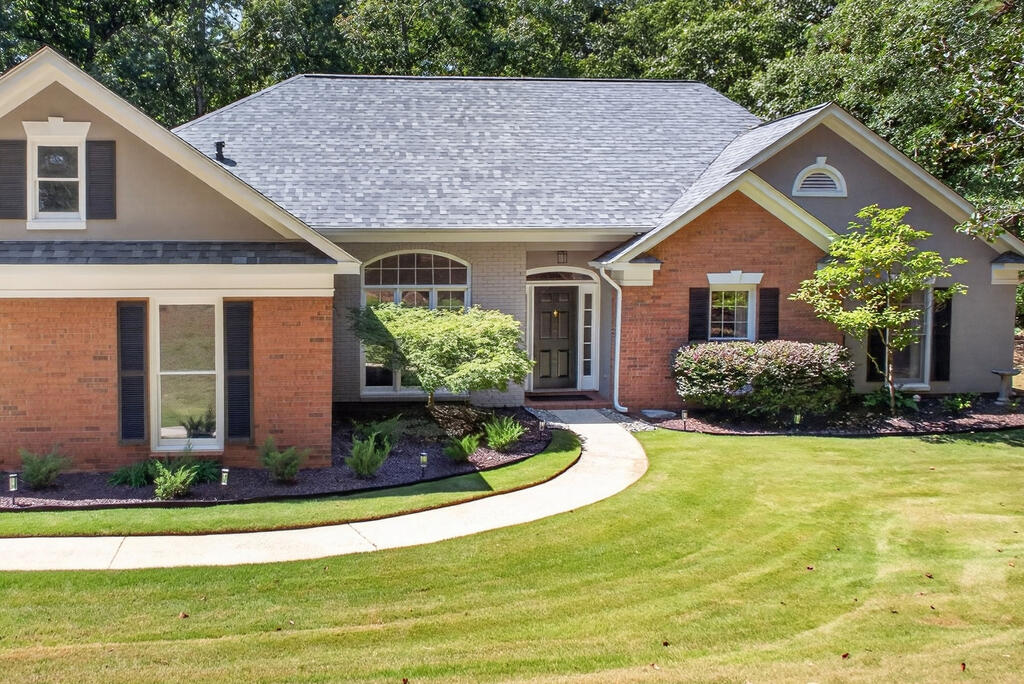 387 ROCKY SHOALS DRIVE