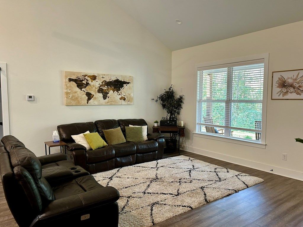 Photo of 220 N Wood Avenue, PINE MOUNTAIN, GA 31822 (MLS # 231201)