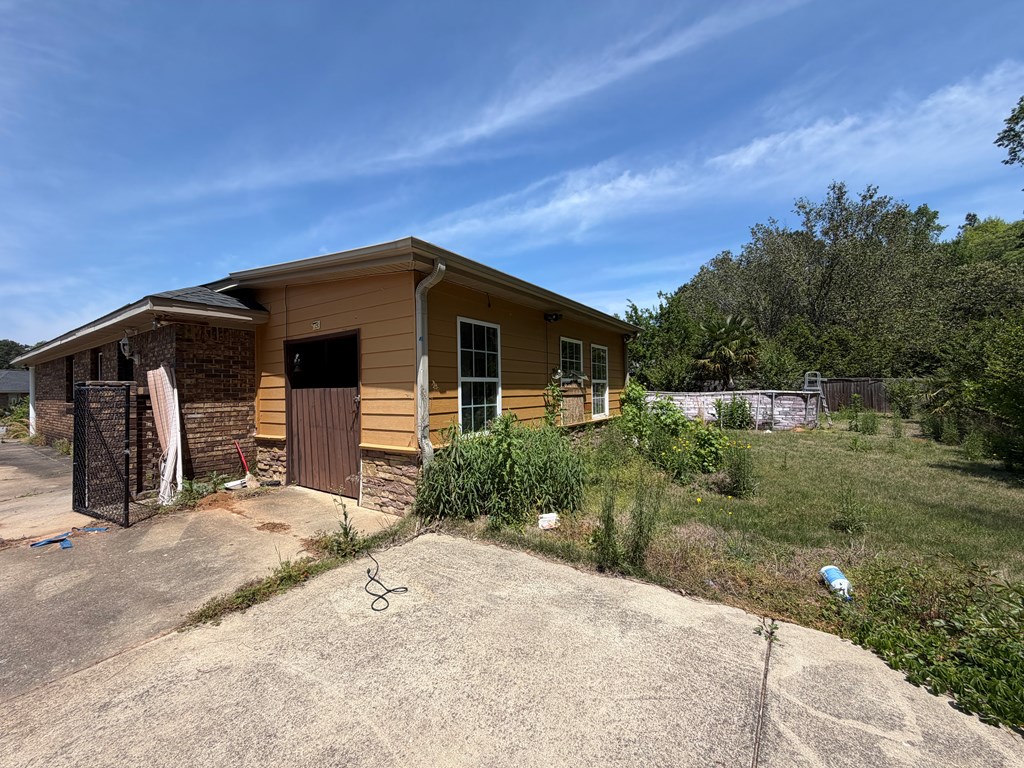 5722 LEXINGTON DRIVE