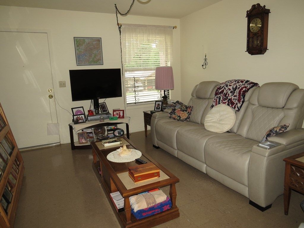 Photo of 1933 West Park Drive, COLUMBUS, GA 31907 (MLS # 231745)