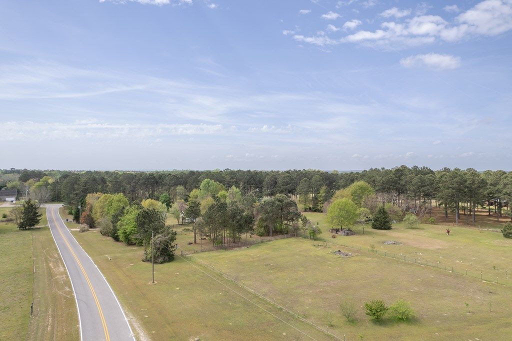 Photo of 1399 Lee Road 0401, OPELIKA, AL 36804 (MLS # 230952)