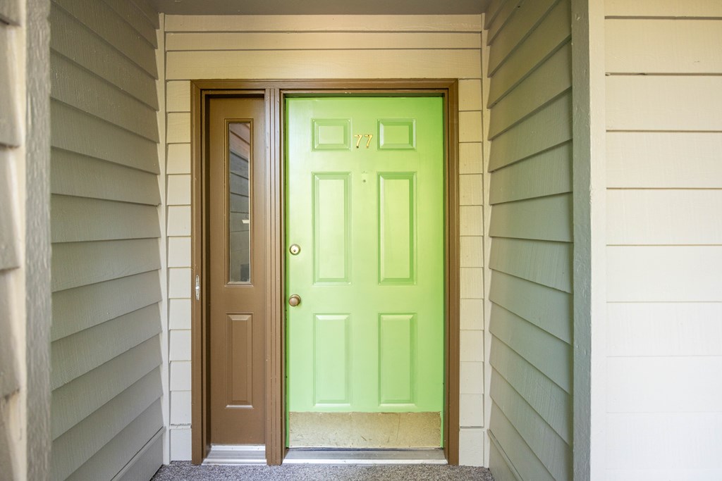 6400 GREEN ISLAND DRIVE 77