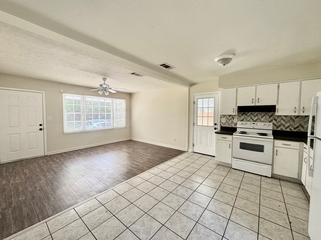 6108 KING WILLIAM DRIVE