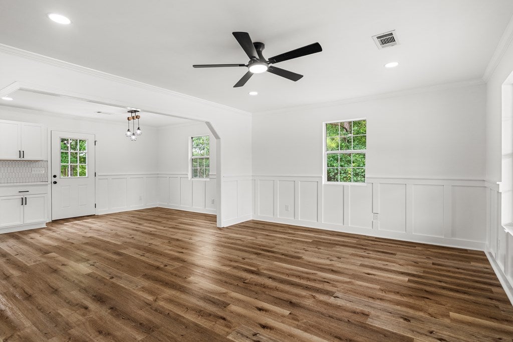 3999 LEE ROAD 0175