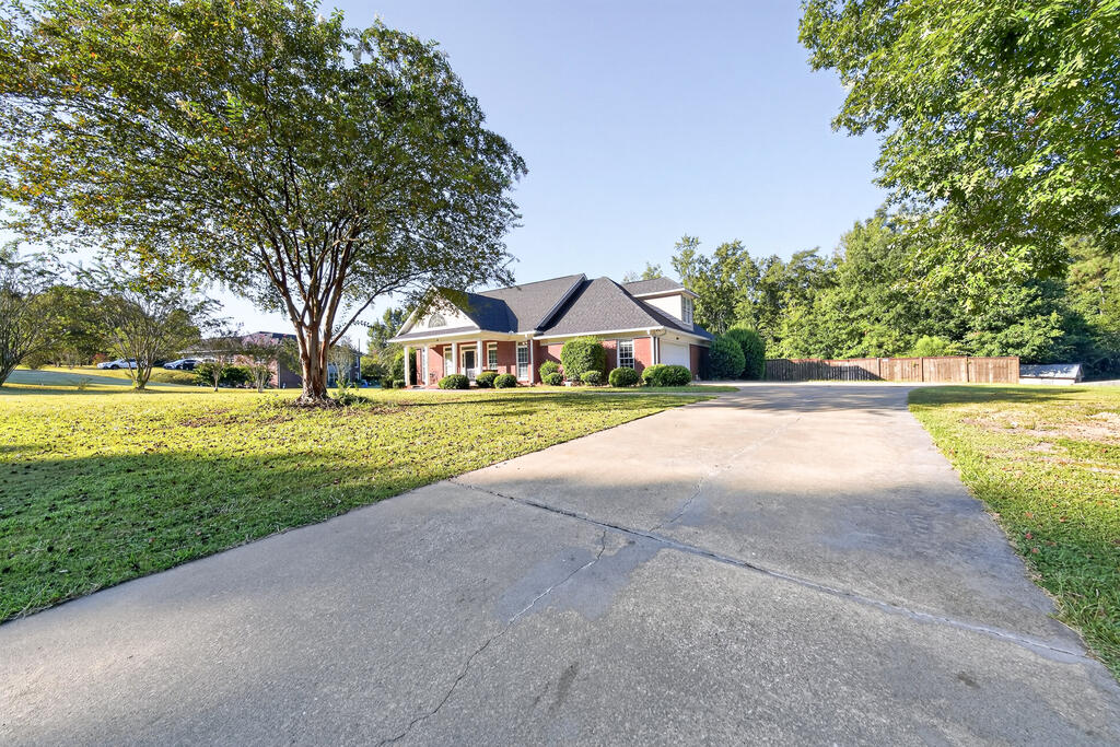 47 ELLERSLIE COURT