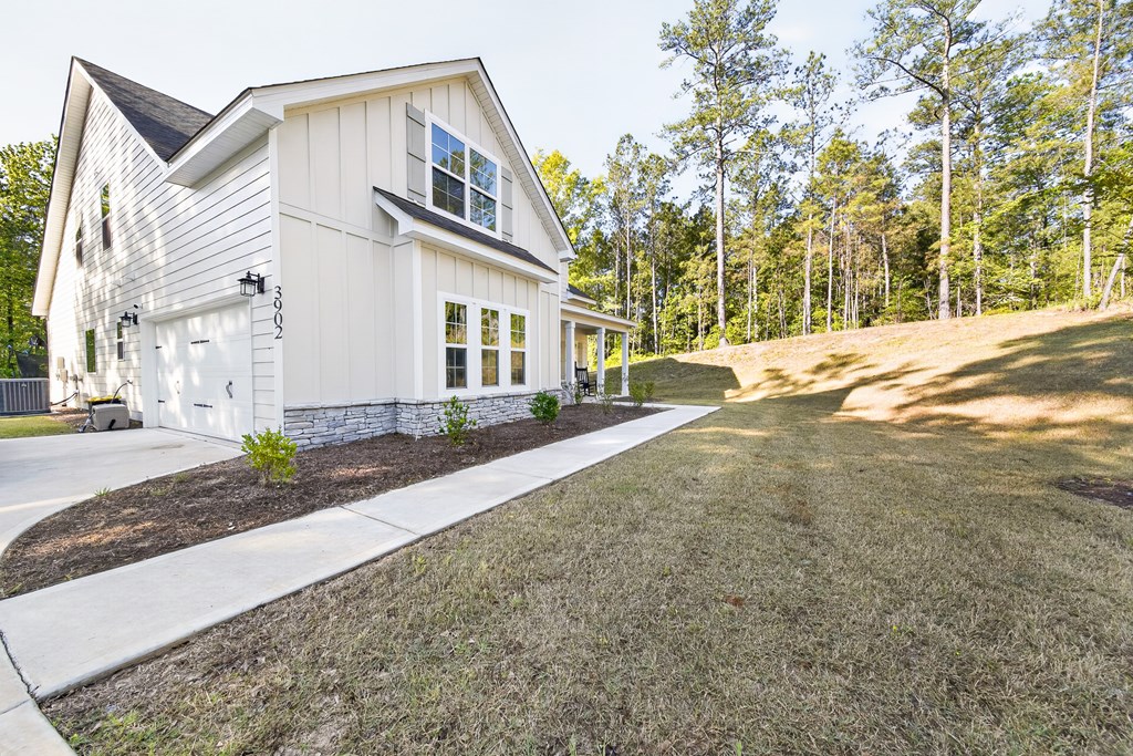 3902 ESSEX HEIGHTS COURT