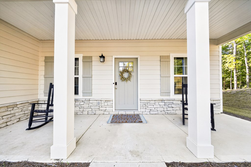 3902 ESSEX HEIGHTS COURT