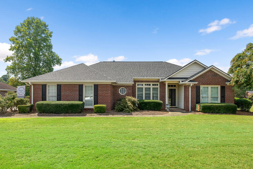 6813 SHAMROCK LANE