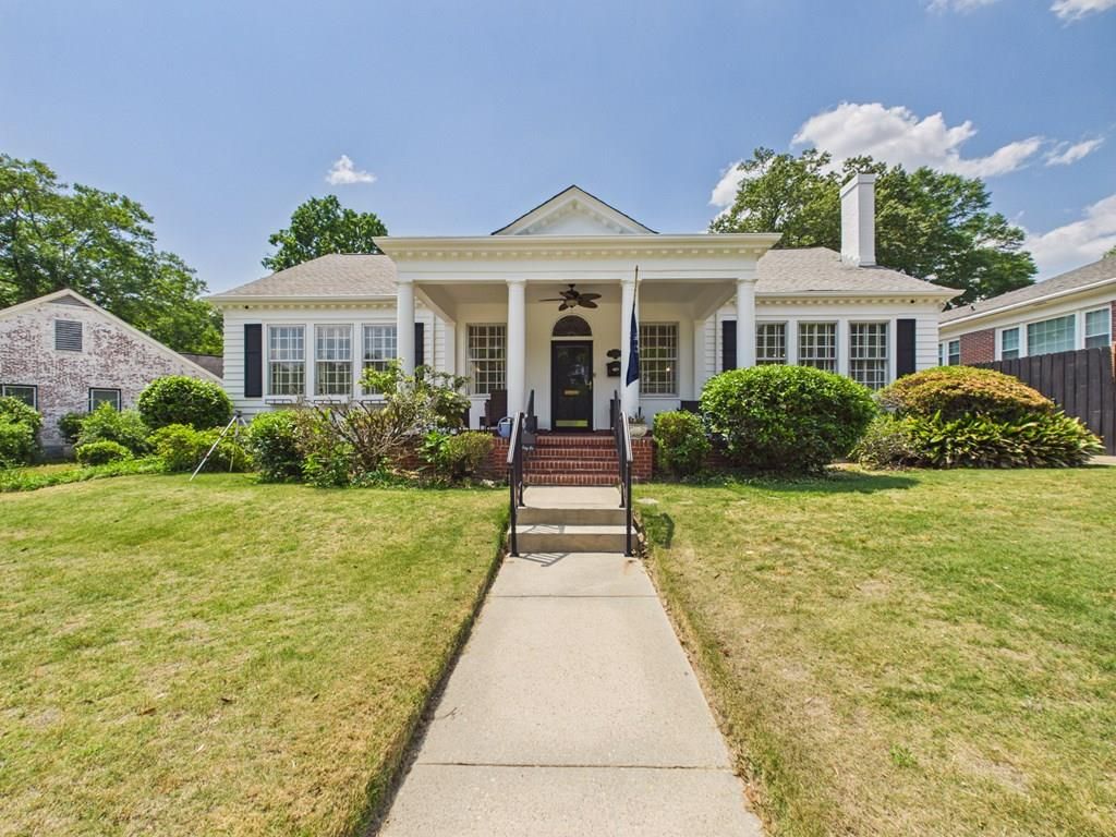 Photo of 2536 Harding Drive, COLUMBUS, GA 31906 (MLS # 231459)