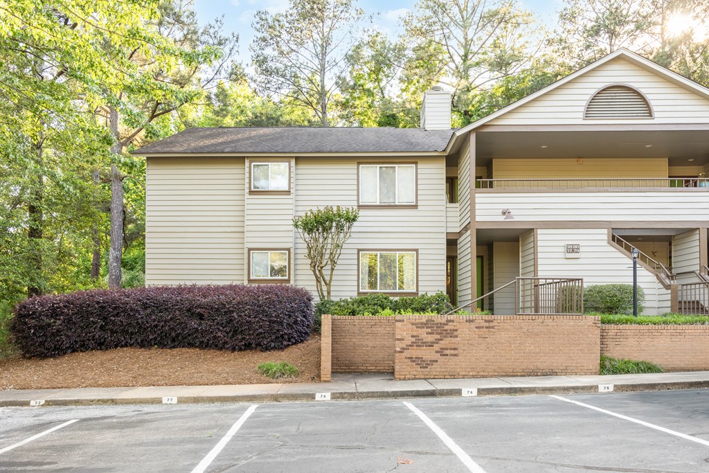 6400 GREEN ISLAND DRIVE 77