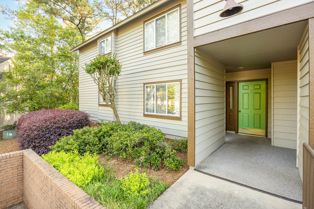 6400 GREEN ISLAND DRIVE 77