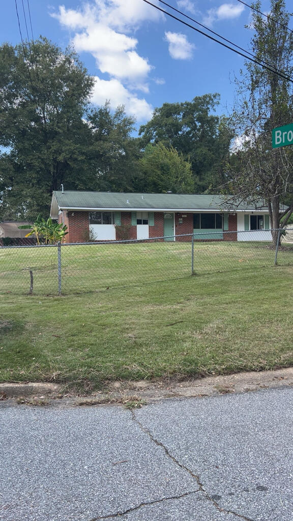 2331 LOIS AVENUE