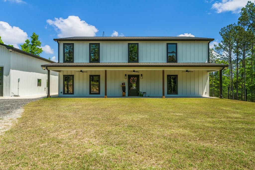 Photo of 795 Hunter Road, CATAULA, GA 31804 (MLS # 231877)
