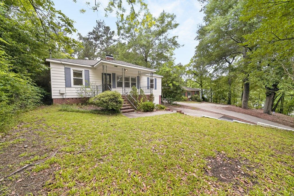 Photo of 3516 Edgewood Road, COLUMBUS, GA 31907 (MLS # 231767)