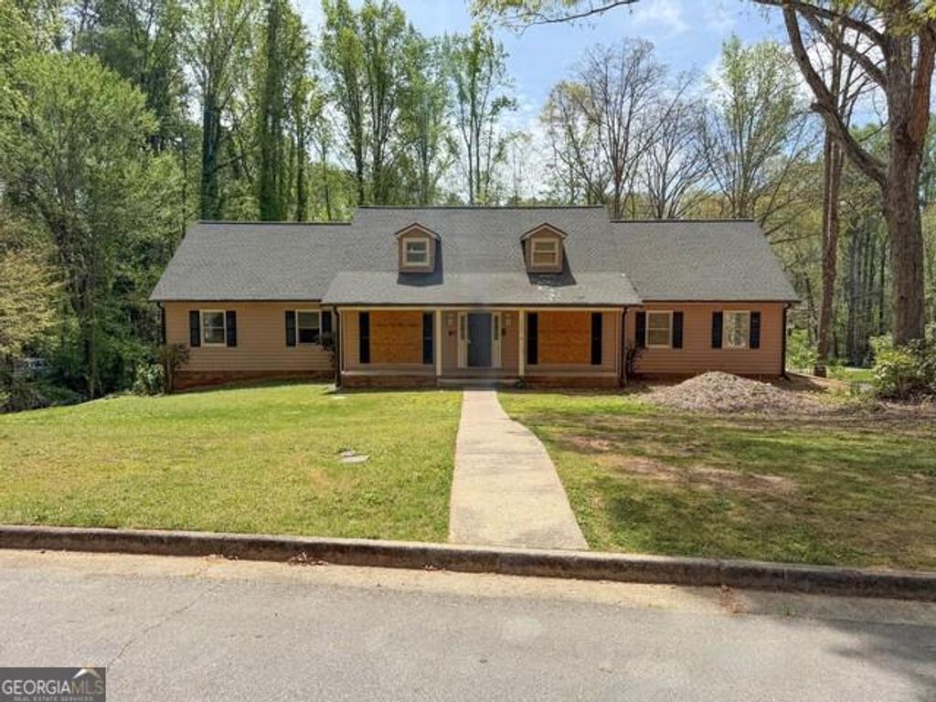 Photo of 4957 Revere Court, DOUGLASVILLE, GA 30135 (MLS # 230870)