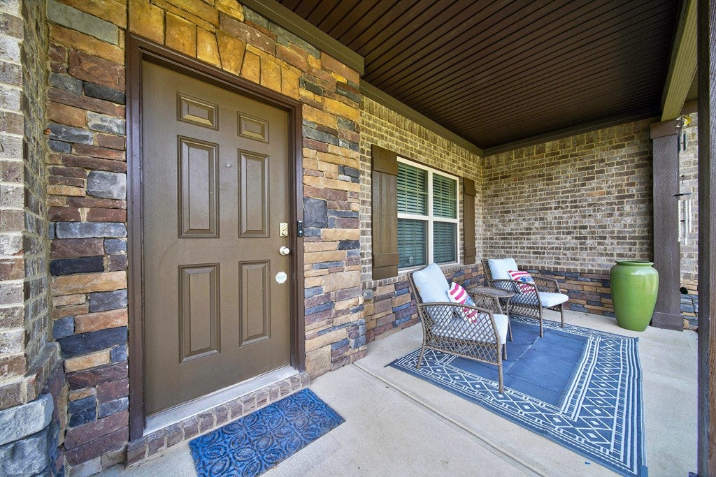 127 HART RIDGE COURT