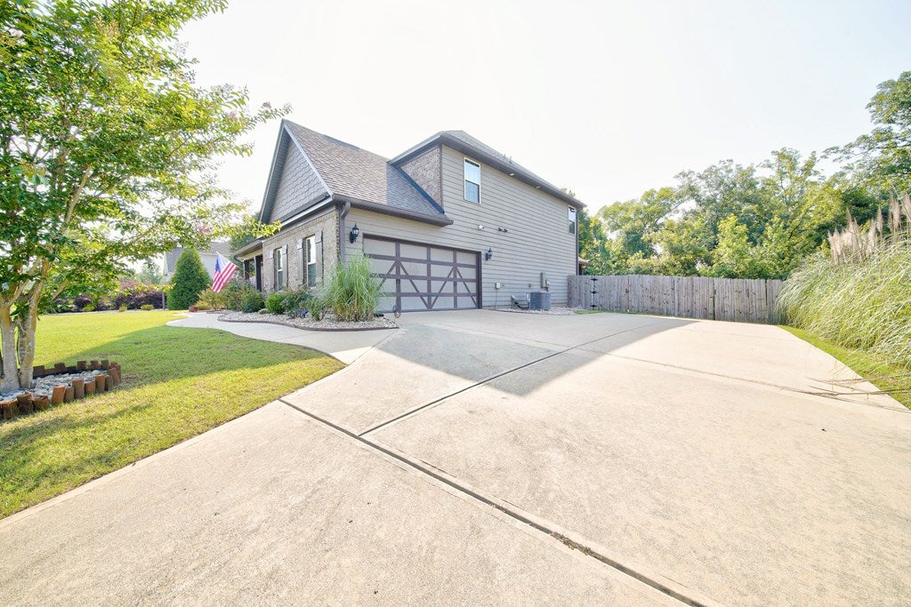 127 HART RIDGE COURT
