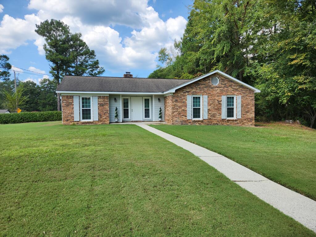 8301 DELAND DRIVE