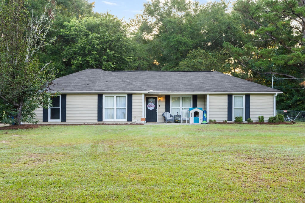 77 LEE ROAD 0600