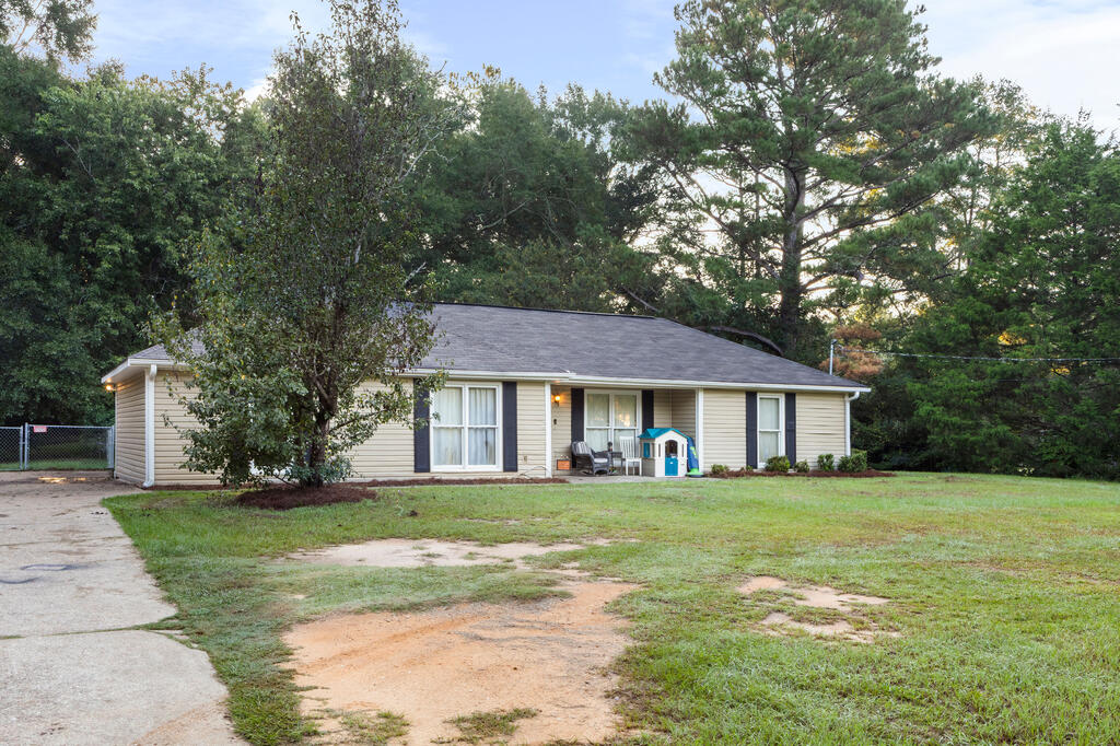 77 LEE ROAD 0600