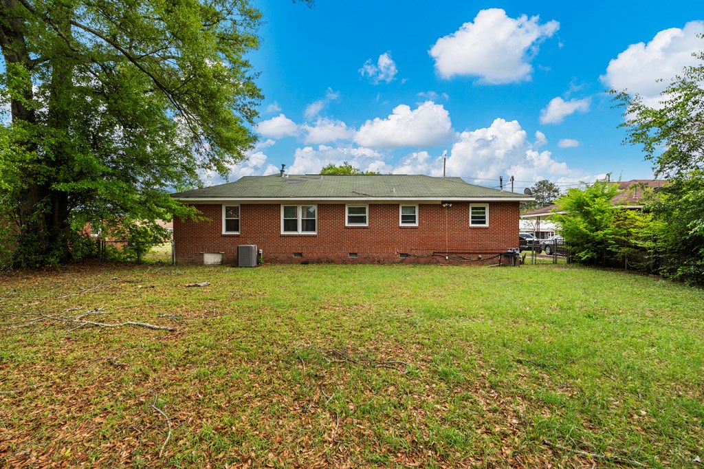 275 NIGHTINGALE DRIVE