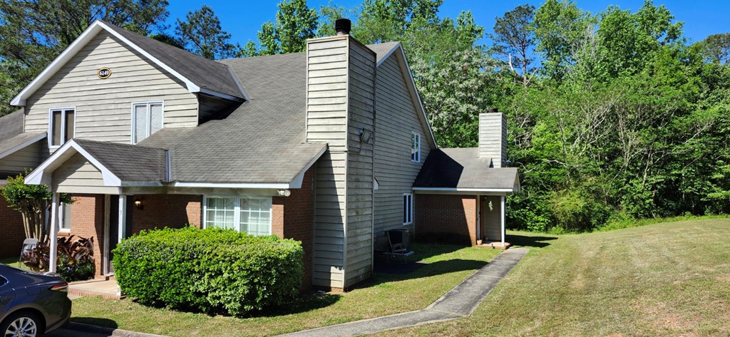 6149 TRESTLEWOOD DRIVE