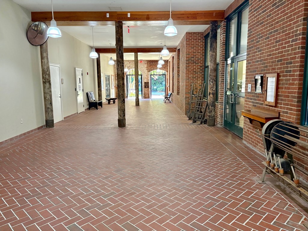 1201 FRONT AVENUE 201