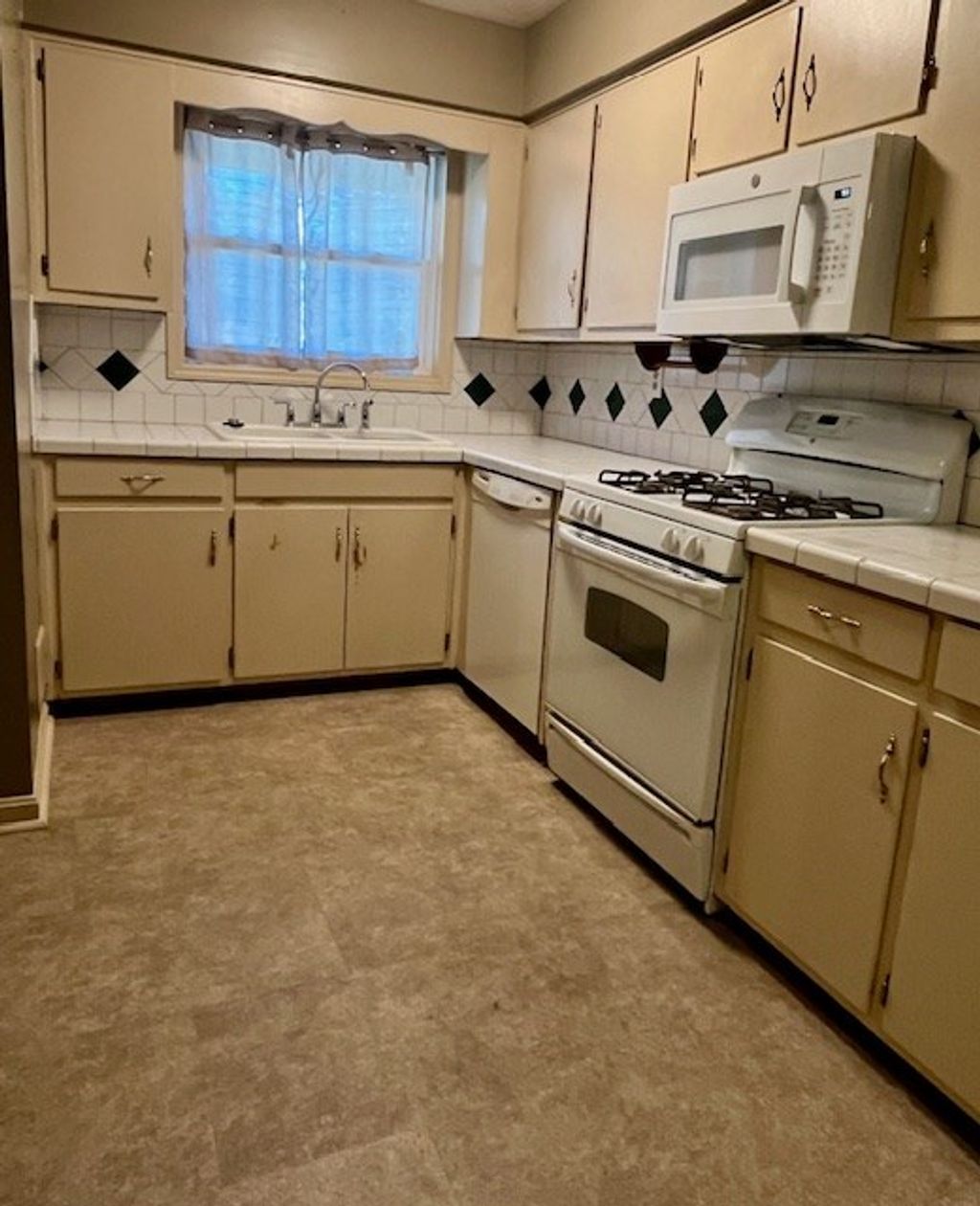 Photo of 4732 Delfair Drive, COLUMBUS, GA 31907 (MLS # 230652)