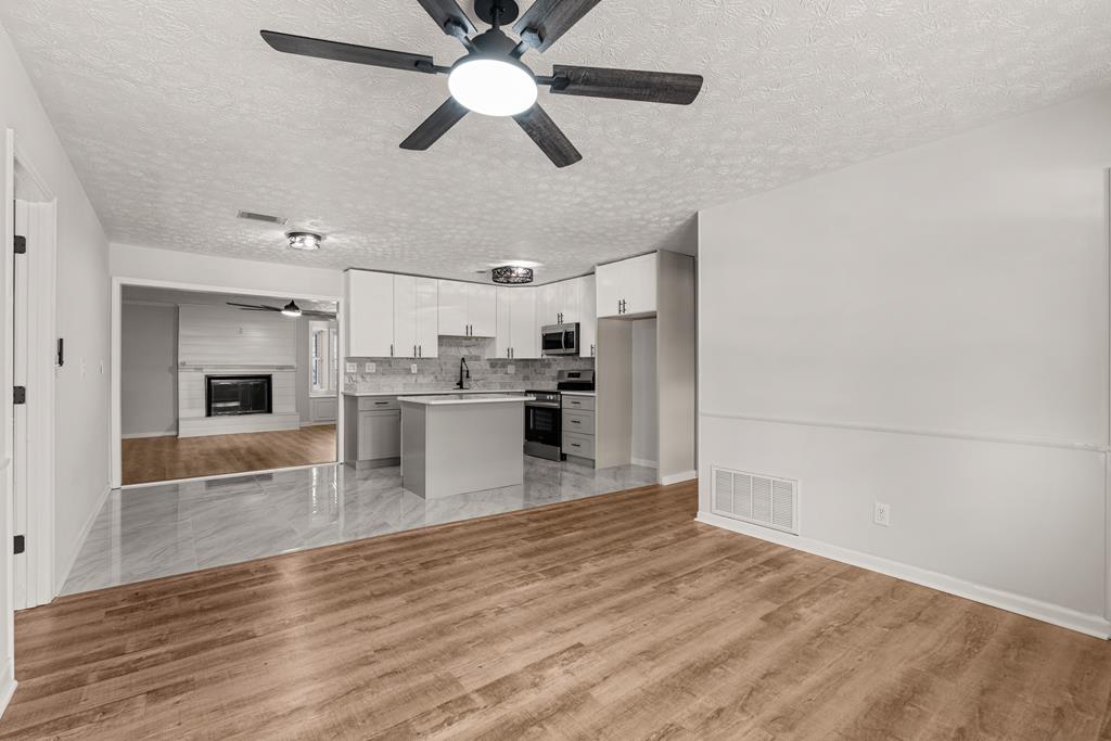 2312 BURNSIDE DRIVE