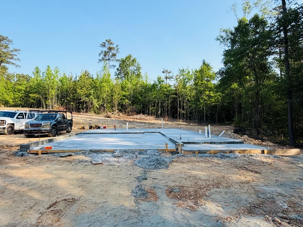 Photo of 446 Lee Road 0454, PHENIX CITY, AL 36877 (MLS # 231403)