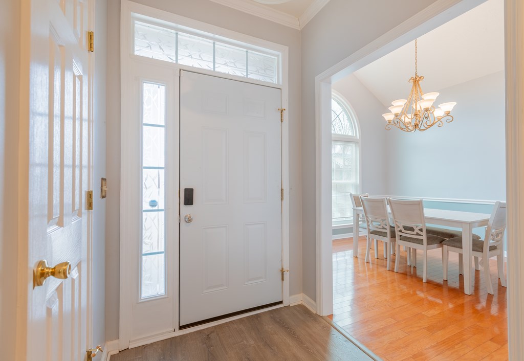 8052 ORCHARD HILL DRIVE